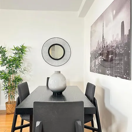 1500 Deluxe Flat For Olympic Games 2024 Paříž