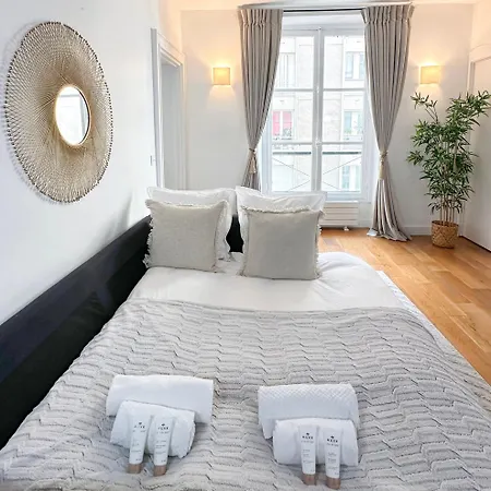 1500 Deluxe Flat For Olympic Games 2024